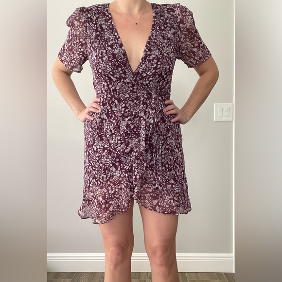 Francesca’s Boutique Plum Wrap Mini Dress - Picture 1 of 4